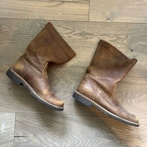 Roots Leather Calf Boots